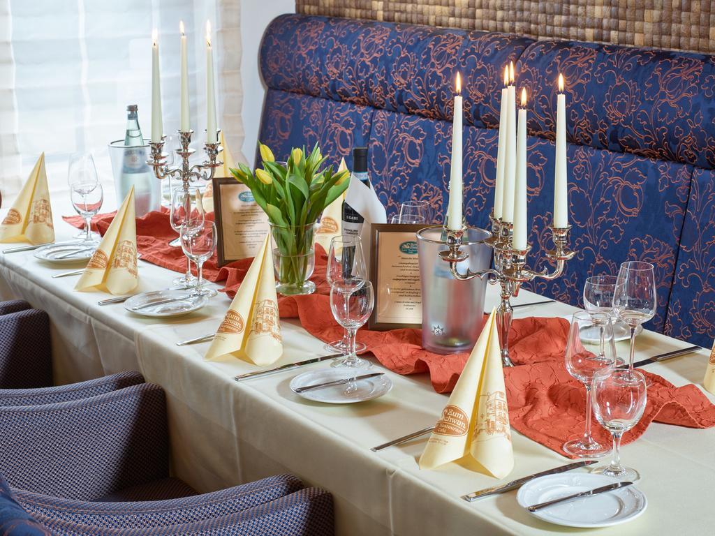 Hotel Restaurant Zum Schwan Mettlach Dış mekan fotoğraf