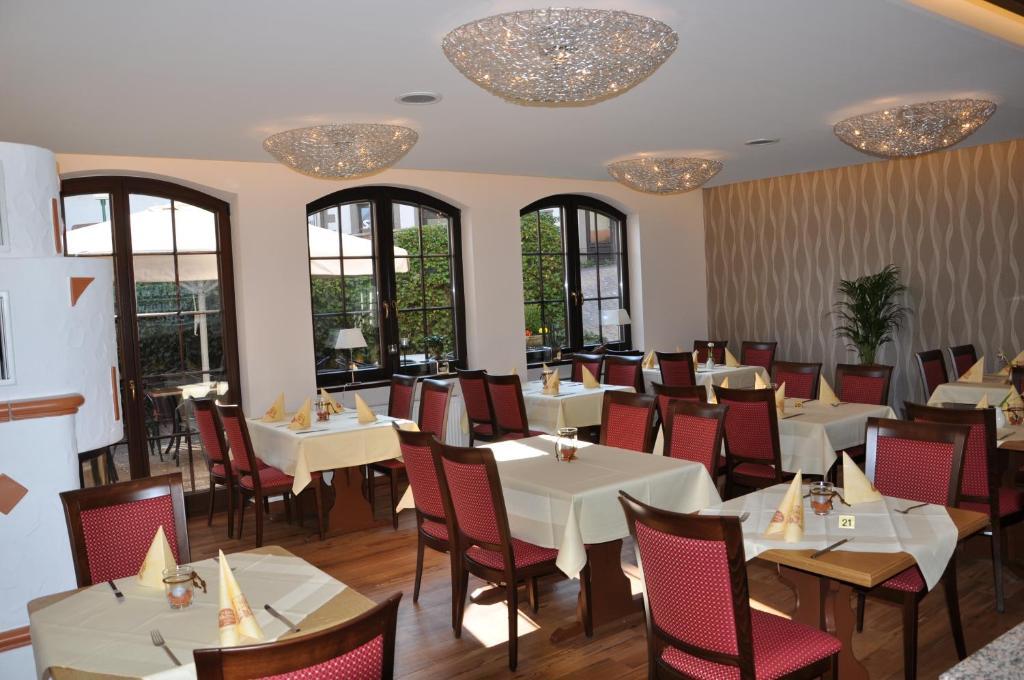 Hotel Restaurant Zum Schwan Mettlach Dış mekan fotoğraf